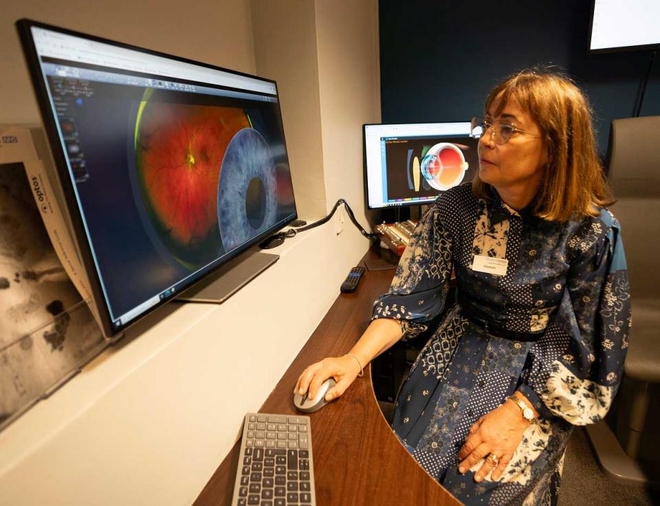 Image 2 for the Valeda Treatment for Macular Degeneration page